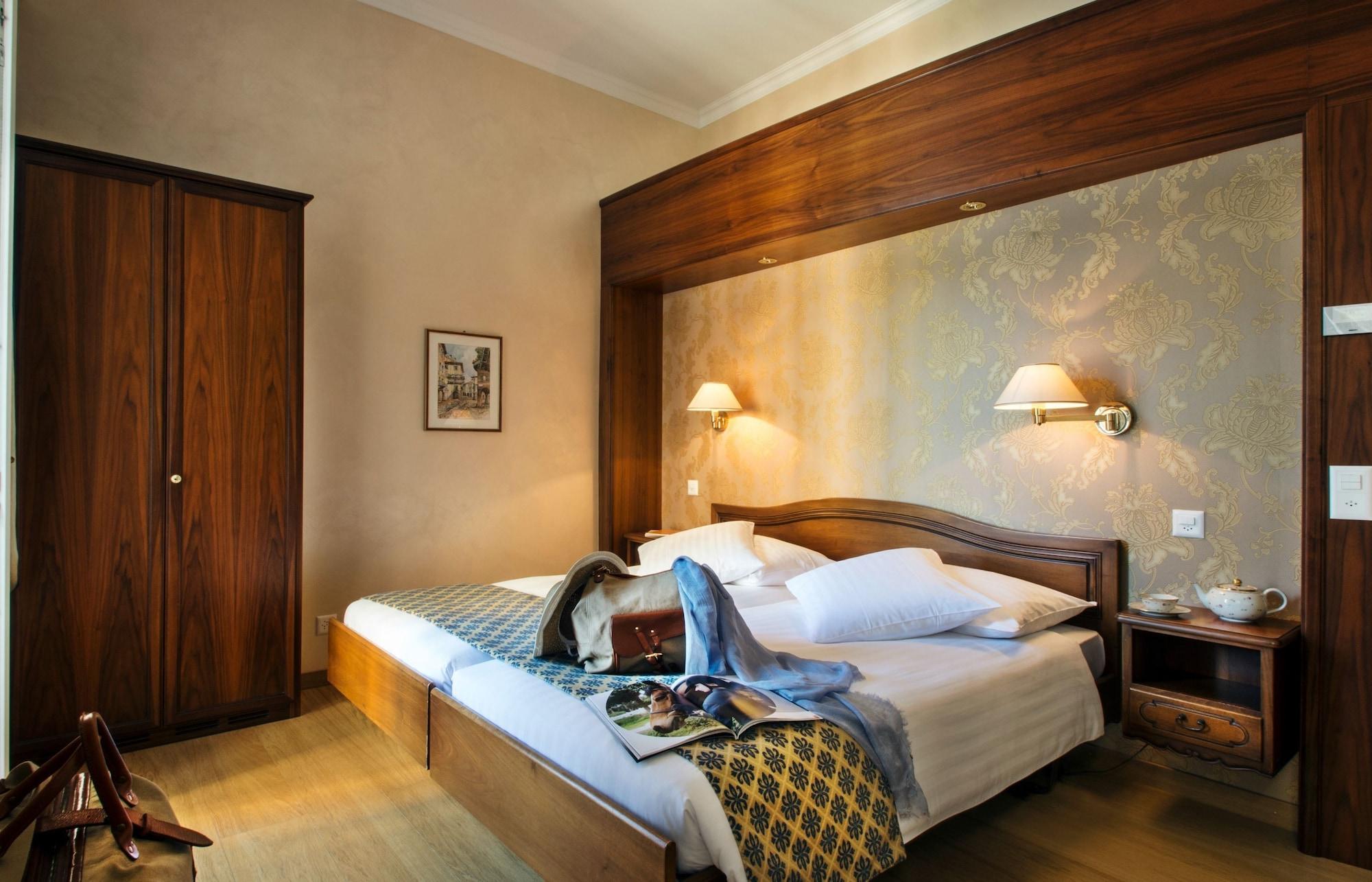 Hotel International Au Historic Lakeside 3*